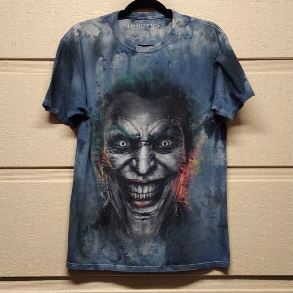 Injustice Gods Among Us Joker graphic tee M